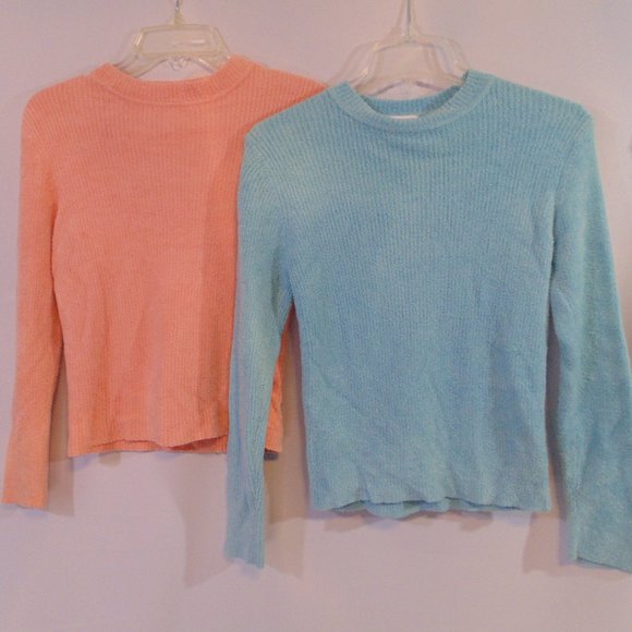 Arizona Jean Company Other - Arizona Jeans Company lot of 2 Sweater Size large Super Soft Chenille Arizona